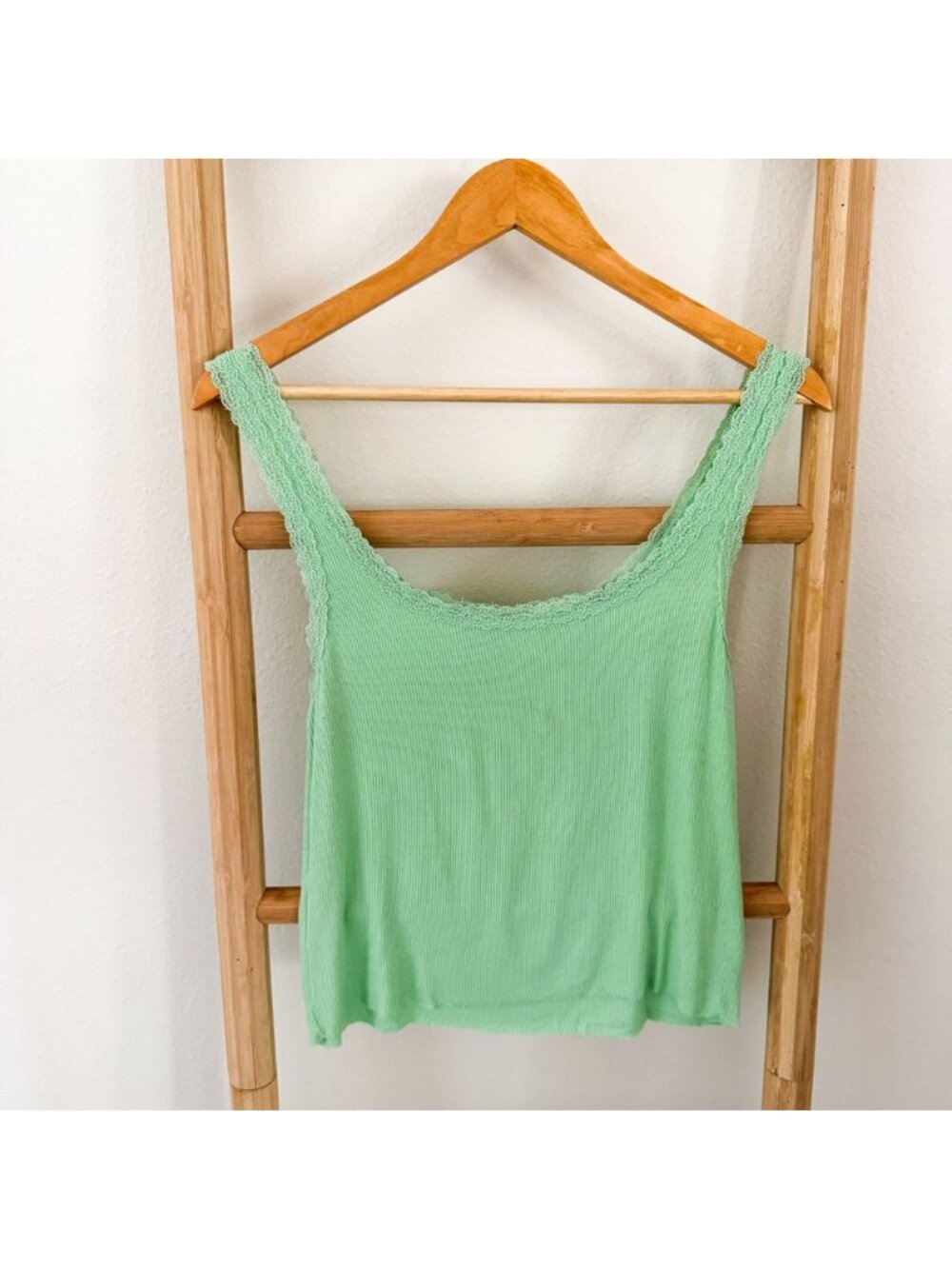American Eagle Soft & Sexy Rib Lace Trim Tank Top Green Medium